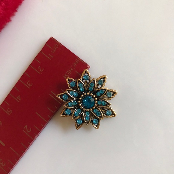 Blue Multi Stone Flower Brooch Pin - Picture 8 of 10